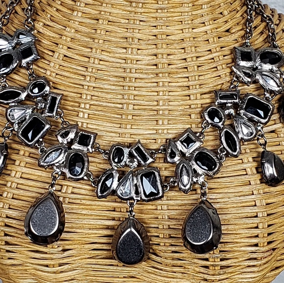 Rhinestone and Metal Necklace - Picture 7 of 8